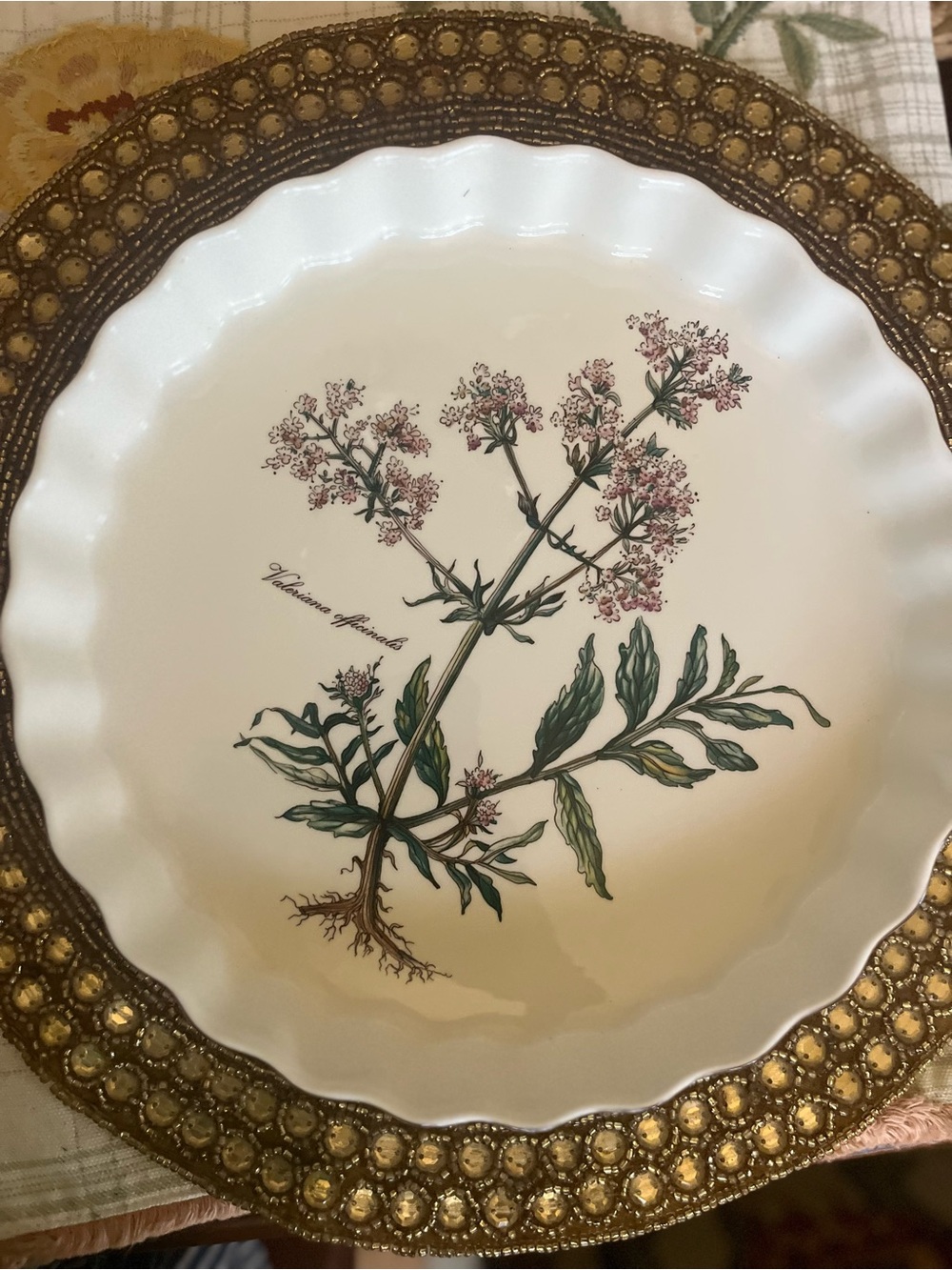Botanica / Vilbofour by Villeroy & Boch QUICHE DISH 9 1/2"
themucollection